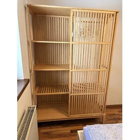With 2 Bedrooms * فيلنغن