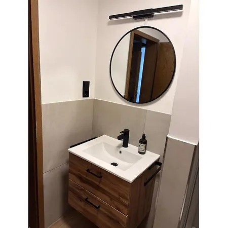 With 2 Bedrooms Apartment